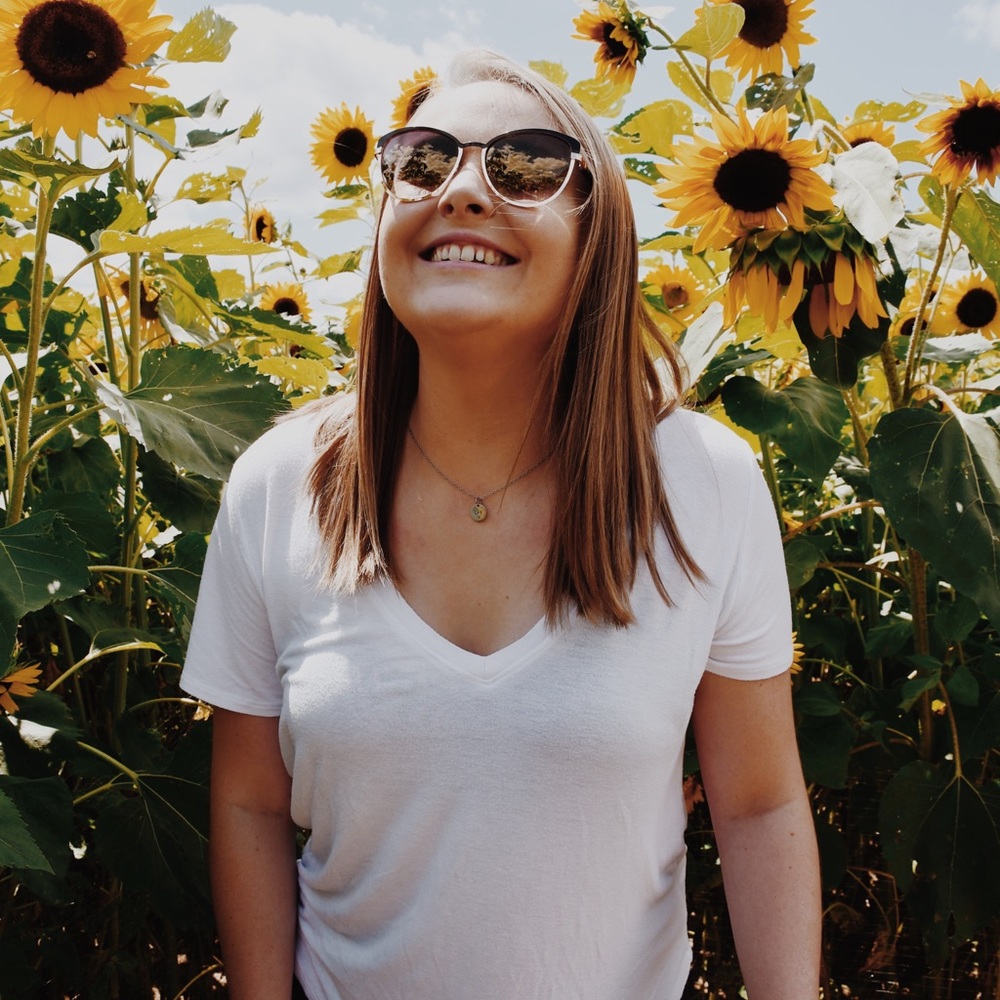 Meet your Posher, Emily